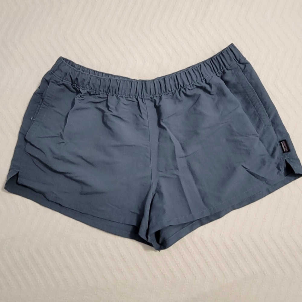 Patagonia Barely Baggies Shorts Size L